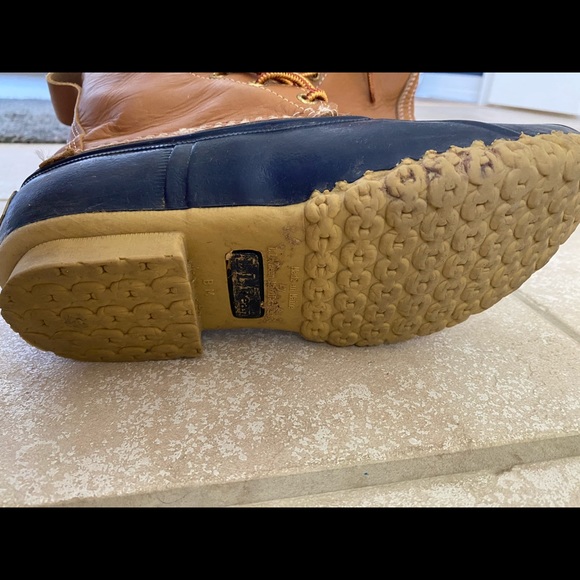 LL Bean Duck Boots - Picture 2 of 4